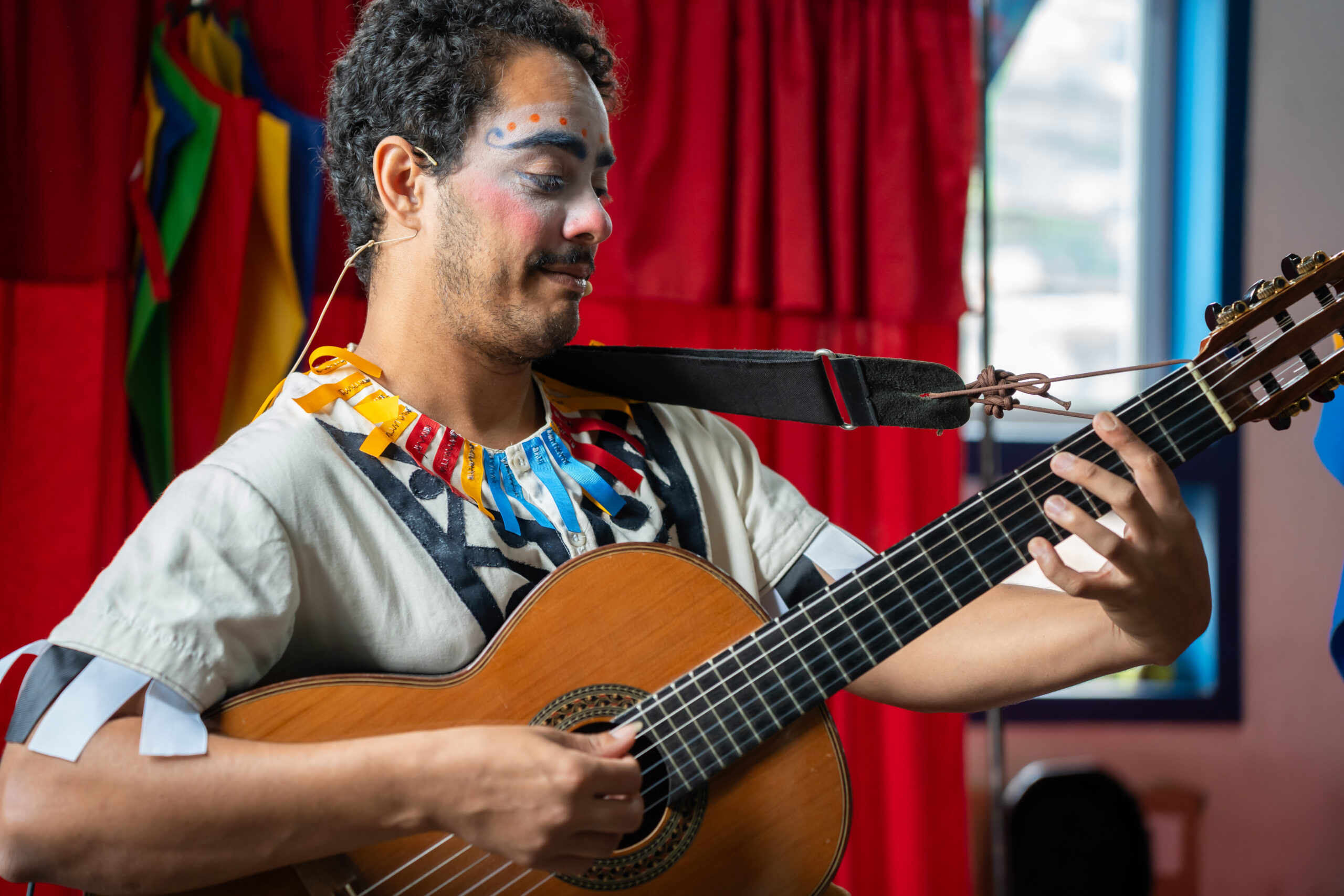 Trupe Sons do Brasil – Casa da Cultura Negra de Santa Efigênia | Ouro Preto