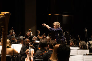 Sinfônica Pop com Zé Ibarra e Cobra Coral | Belo Horizonte